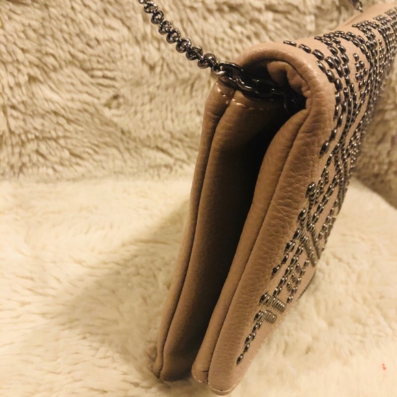 Urban Expressions Lesley Micro Stud Clutch - Picture 3 of 7